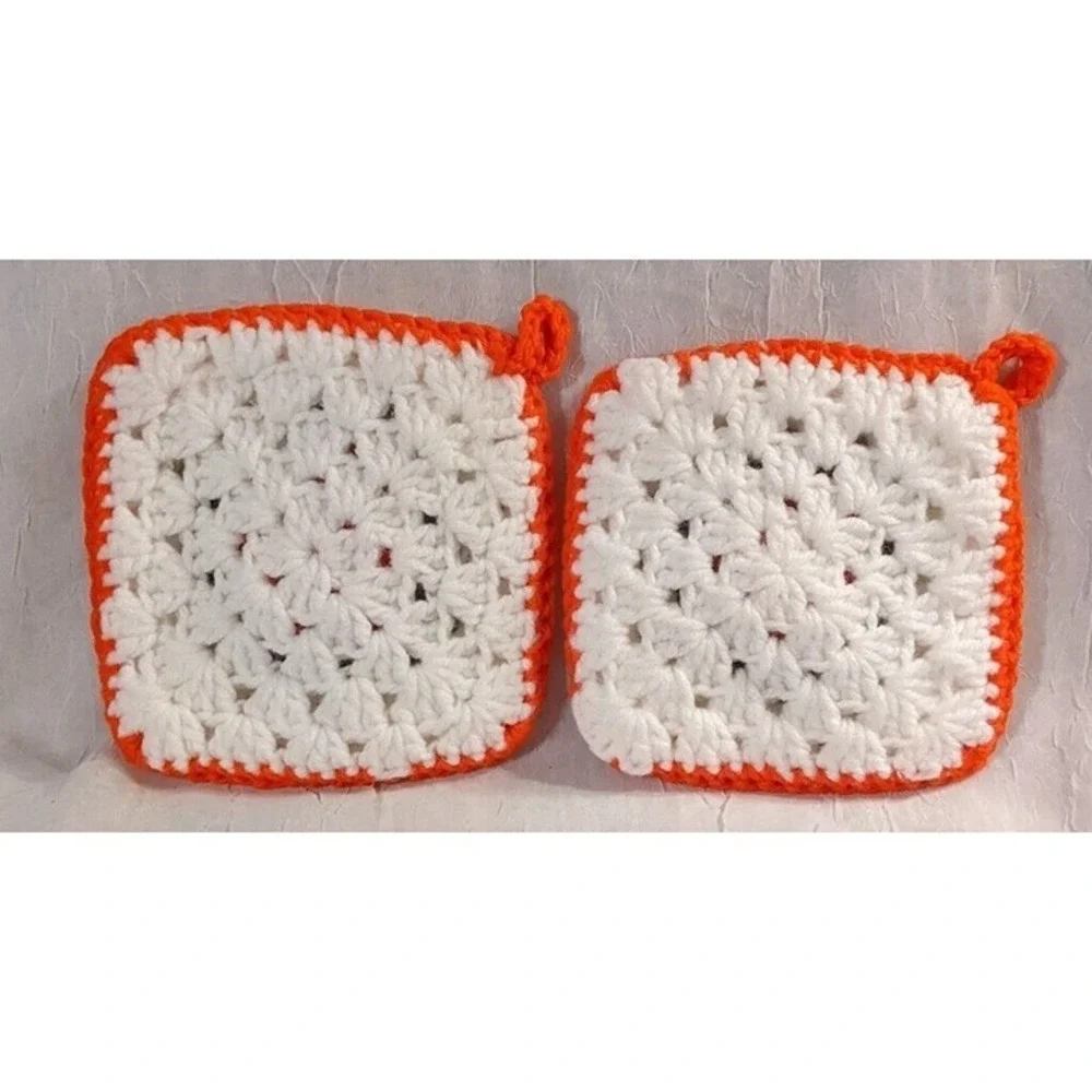 Crocheted Pot Holders Roses Flowers Boho Handmade Orange Decorative MCM Vtg Home